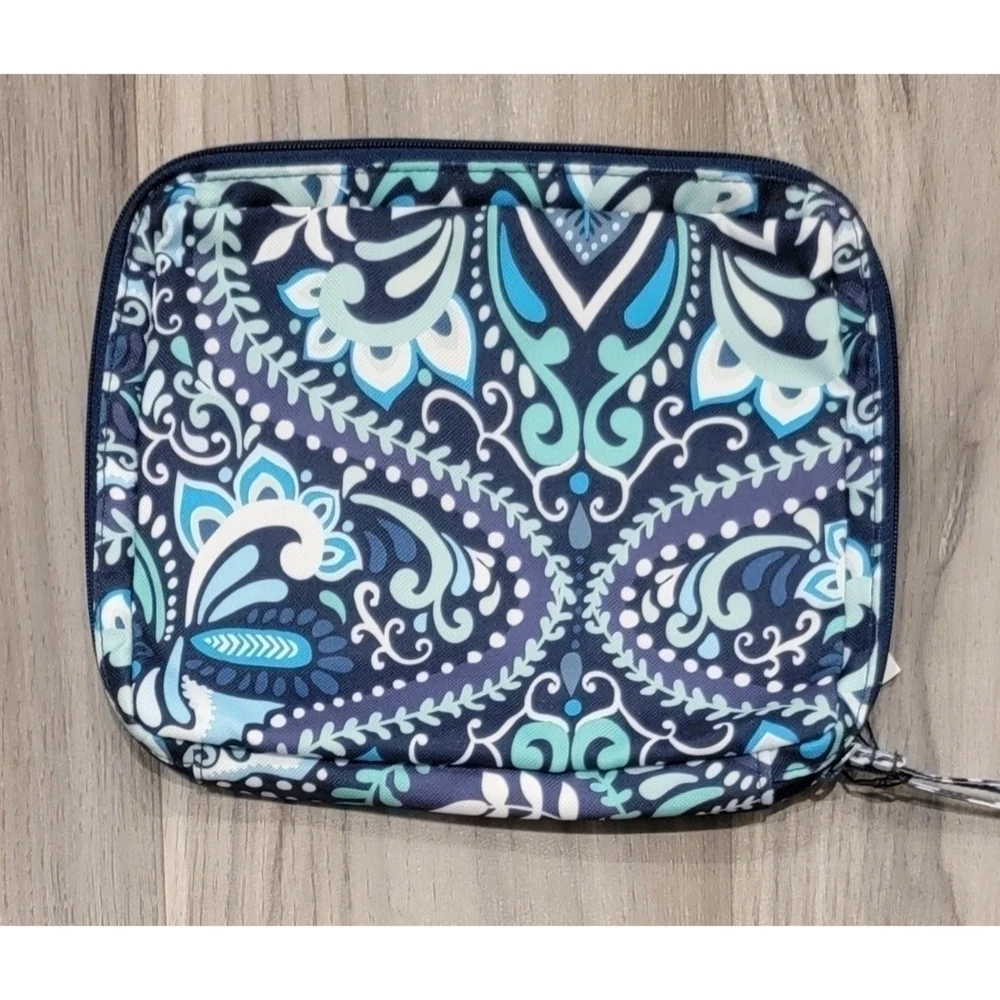 NWT Vera Bradley Wipes Pouch